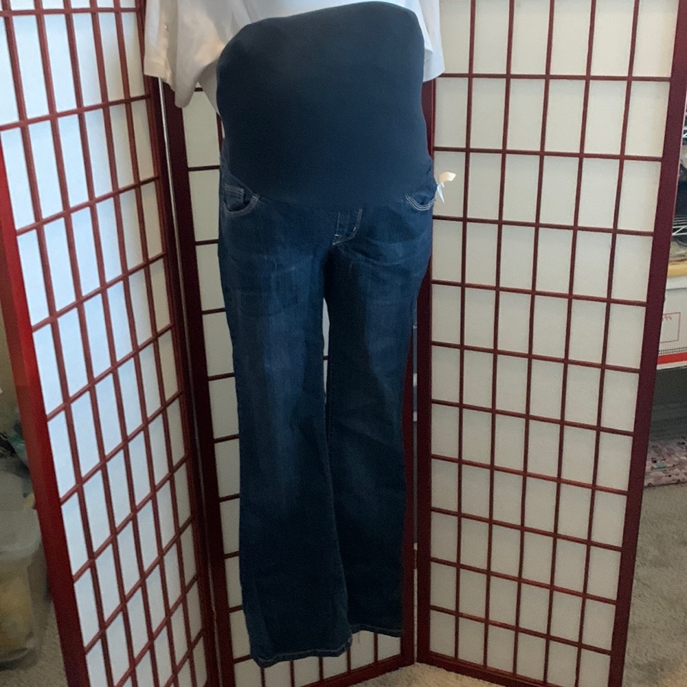 A-Pea-in-a-Pod Brand Maternity Jeans
